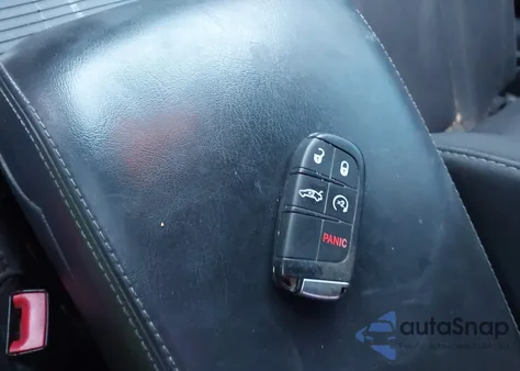 2016 Dodge Charger Sxt z USA, uszkodzony, nr VIN 2C3CDXJG4GH181121